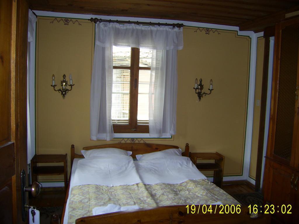 Family Hotel Kalina Koprivstica Kültér fotó