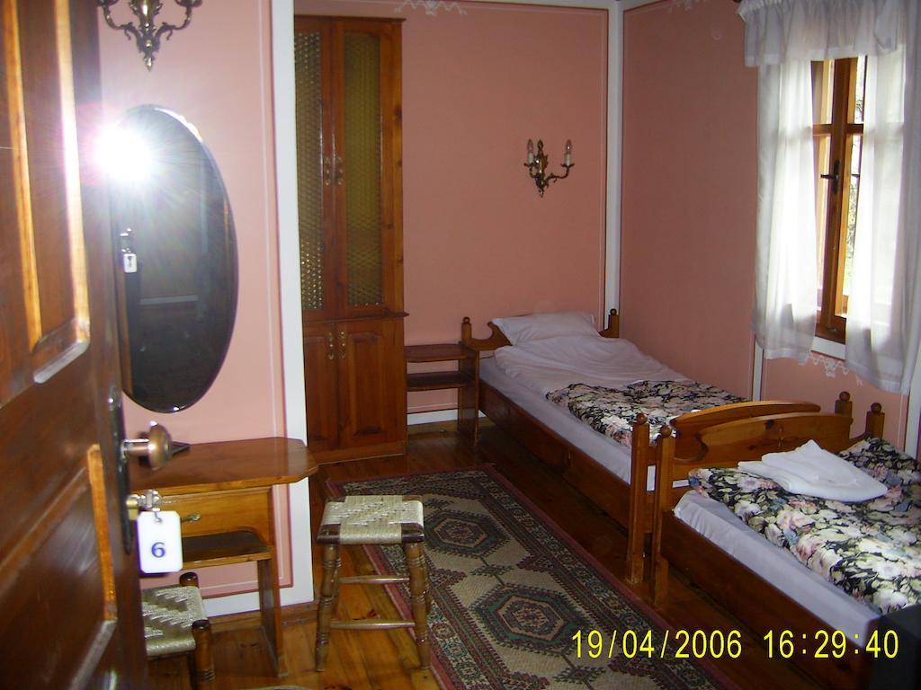 Family Hotel Kalina Koprivstica Szoba fotó